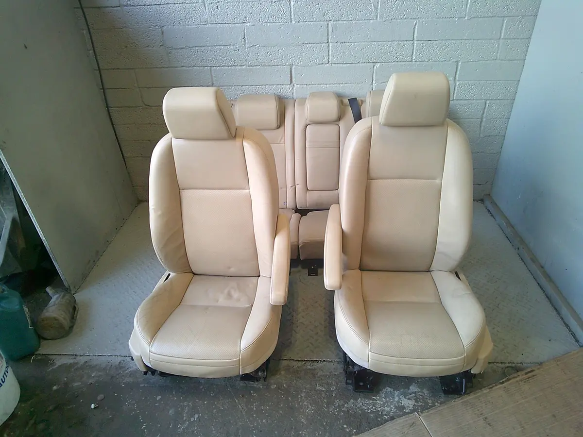 Freelander 2 Seats Set Of Electric Leather Beige Land Rover 2006 To 2011 R07075 1