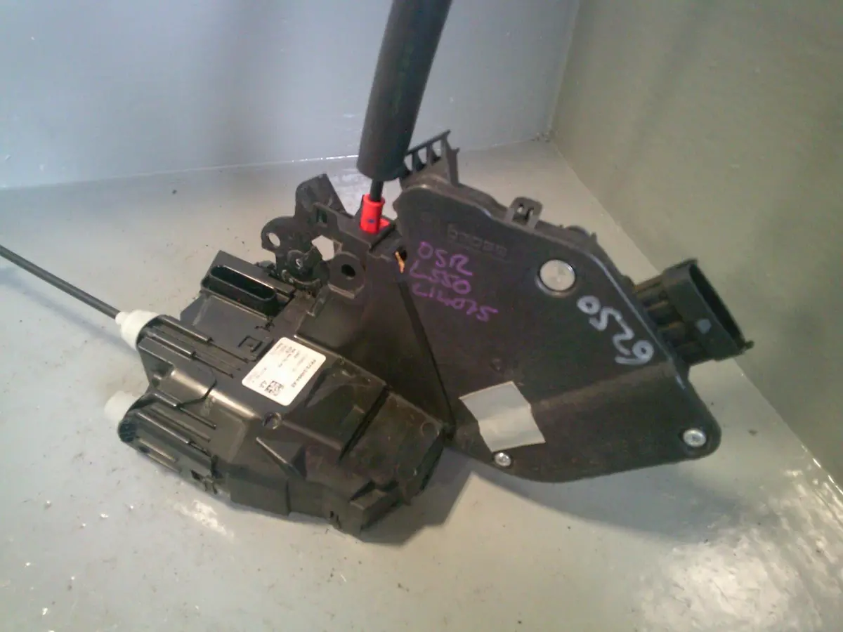 Discovery Sport Door Lock Actuator Off Side Rear Fk72-24994-Ae 2014 To 2019 1
