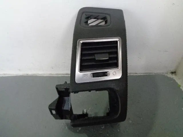 Range Rover Sport Off Side Vent Dashboard Surround Trim Ebony Black 2009 To 2012 1