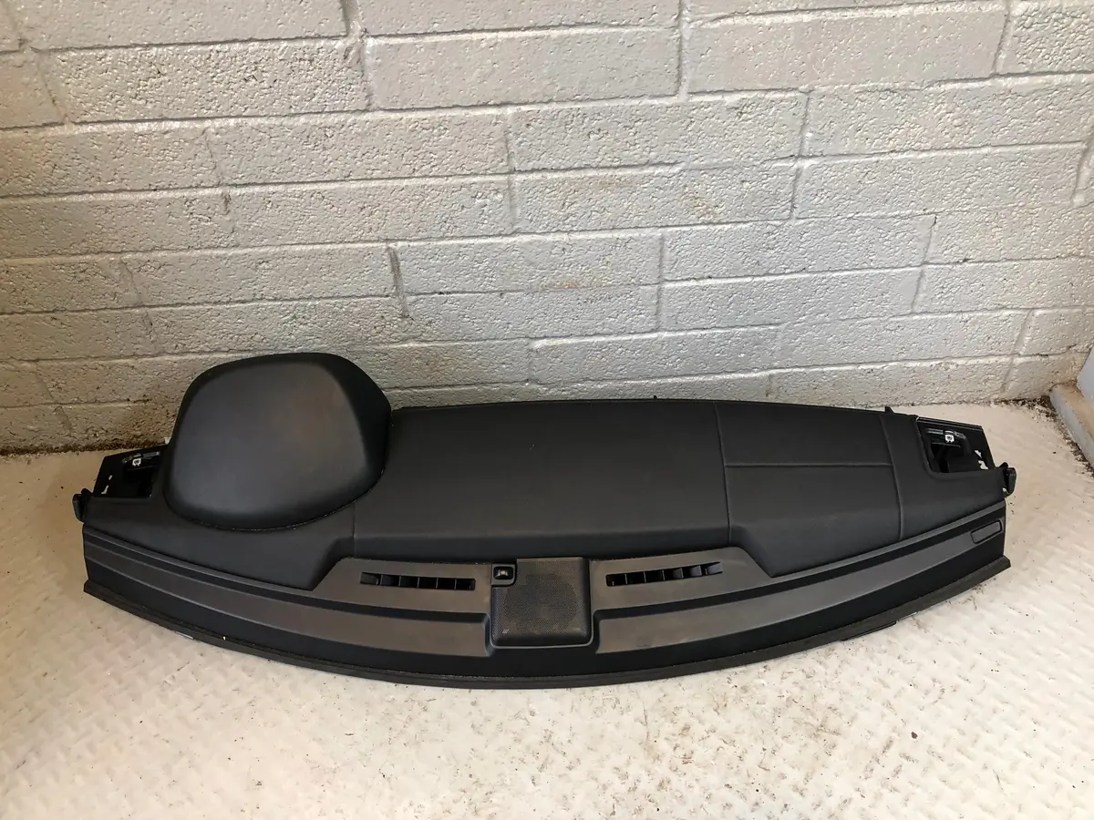 Range Rover Sport Dashboard For Sat Nav Vehicles Black L320 2009 To 2013 L17026 1