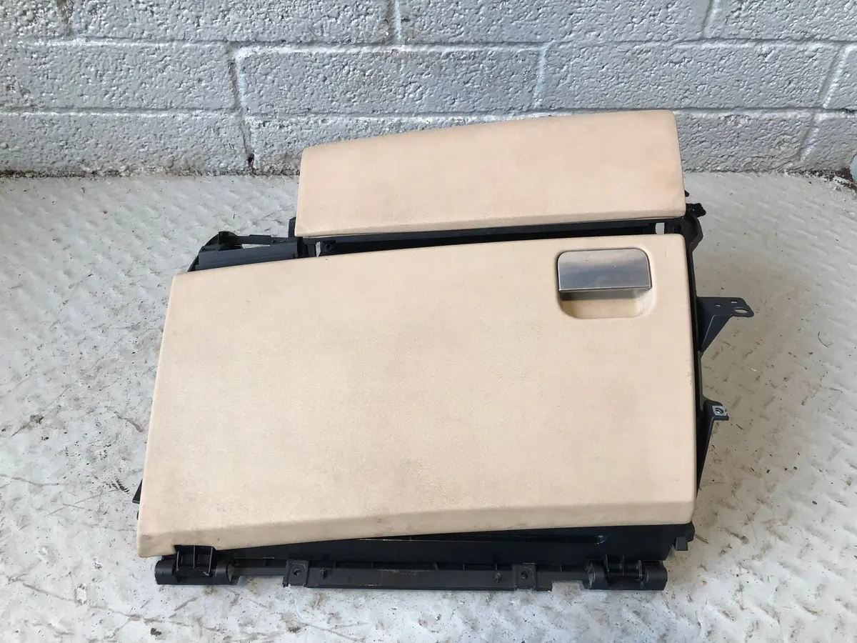 Range Rover Sport Glove Box Complete Upper And Lower Almond 2006 To 2013 1