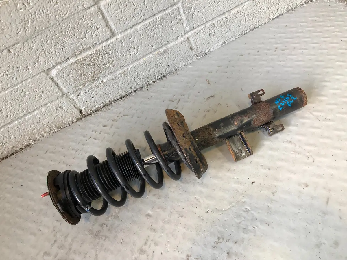 Freelander 2 Suspension Strut Shock Absorber Near Side Front Land Rover R21105 2