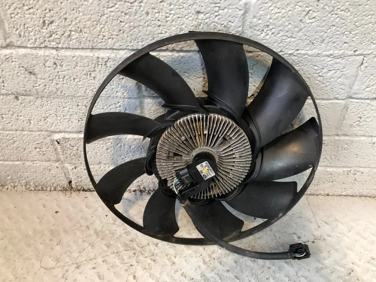 Discovery 4 Viscous Fan And Coupling Ah32-8C617-Ad 3.0 Tdv6 Land Rover 1