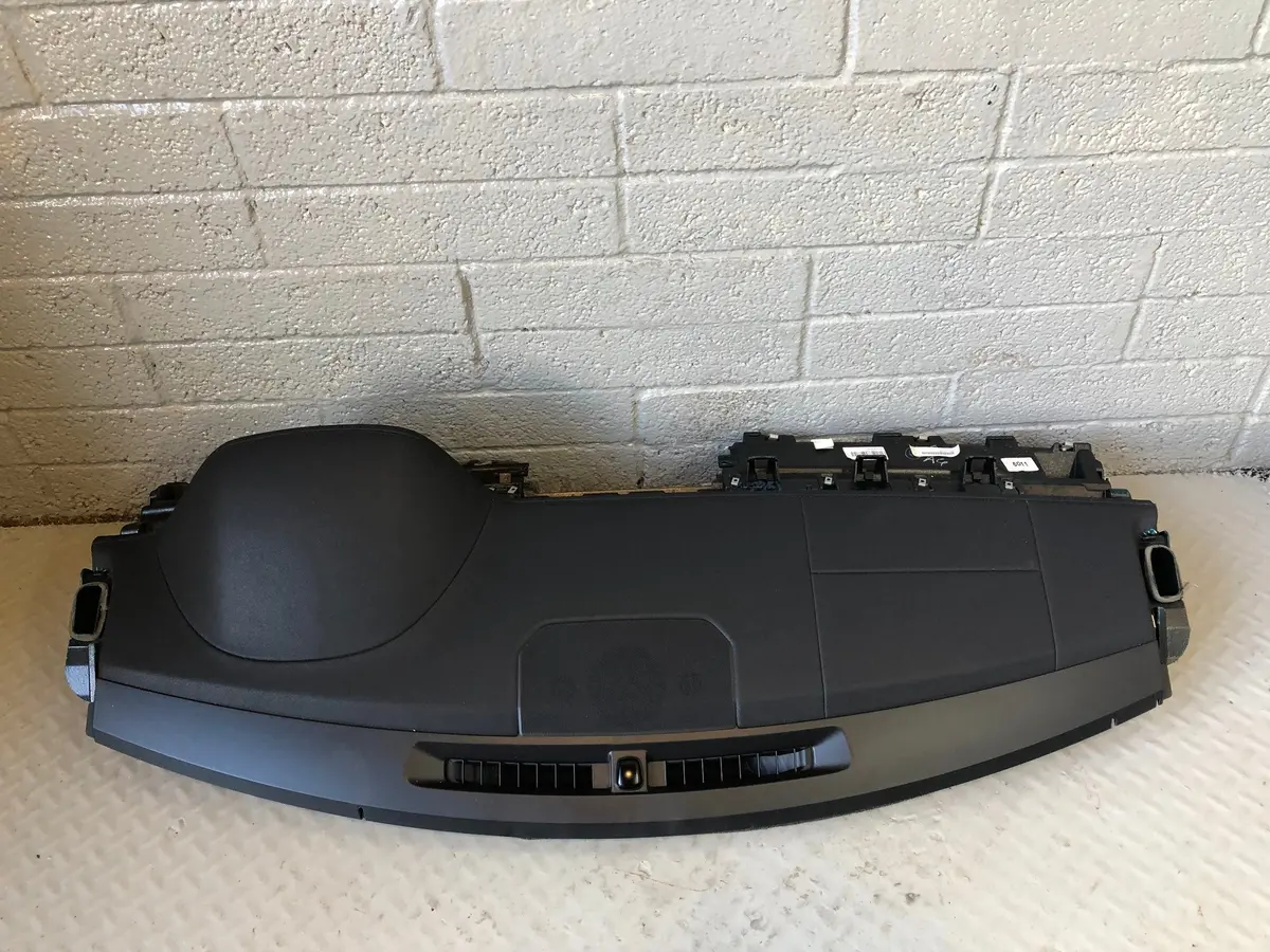 Range Rover Evoque Dashboard With Passenger Airbag Black 2011 To 2015 L27105 1