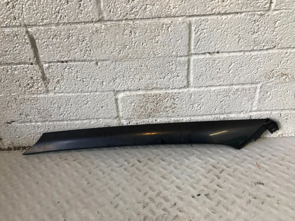 Range Rover Evoque A Pillar Trim Off Side Exterior Bj32-025A52-Bf 2011 To 2018 1