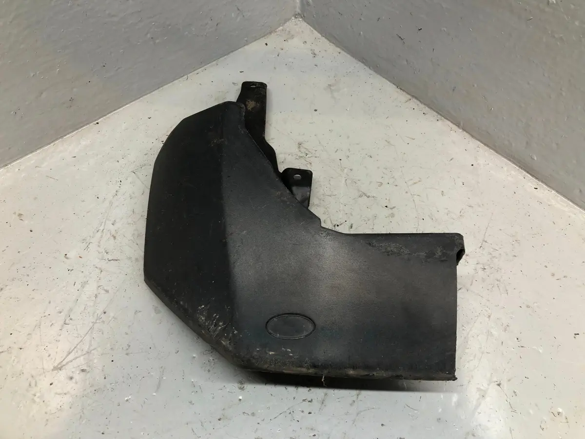 Discovery 4 Mud Flap Guard Near Side Rear Land Rover 2009 To 2016 L17036 1