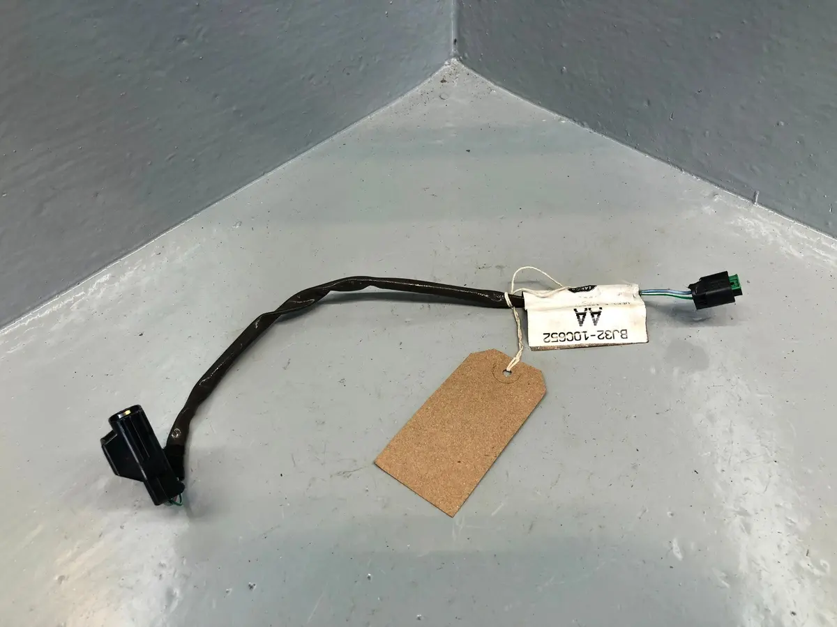 Range Rover Evoque Negative Battery Cable Bj32-10C652 Aa 2.2 Sd4 2011 To 2015 1