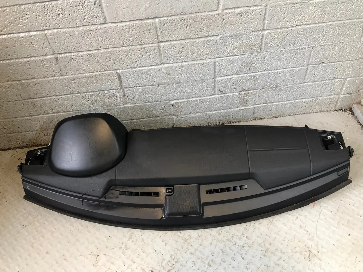 Range Rover Sport Dashboard For Sat Nav Vehicles Black L320 2009 To 2013 L20016 1