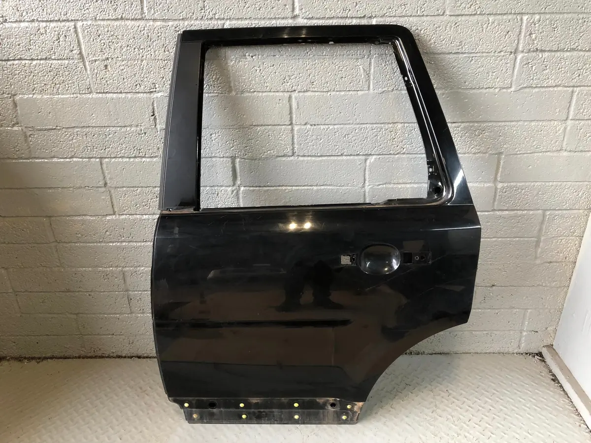 Freelander 2 Door Near Side Rear Santorini Black Land Rover 2006 To 2011 L16095 1