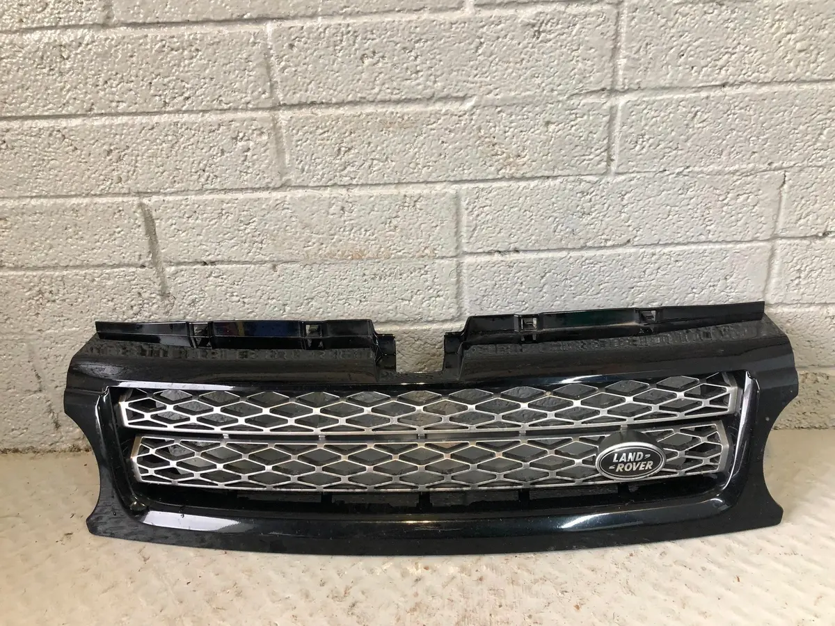 Range Rover Sport Front Grille Facelift In Black And Silver 2009 To 2013 L17026 1