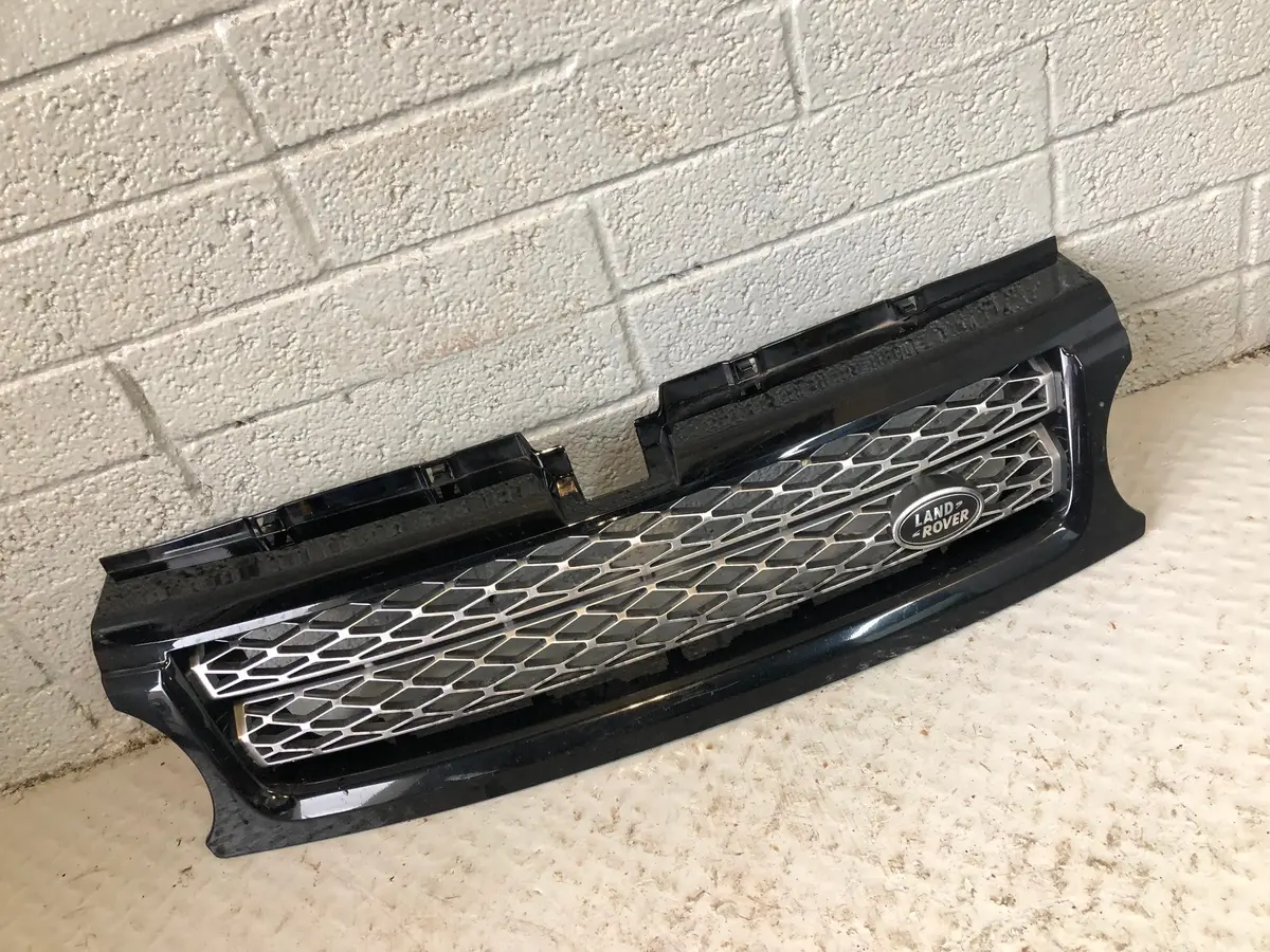 Range Rover Sport Front Grille Facelift In Black And Silver 2009 To 2013 L17026 2