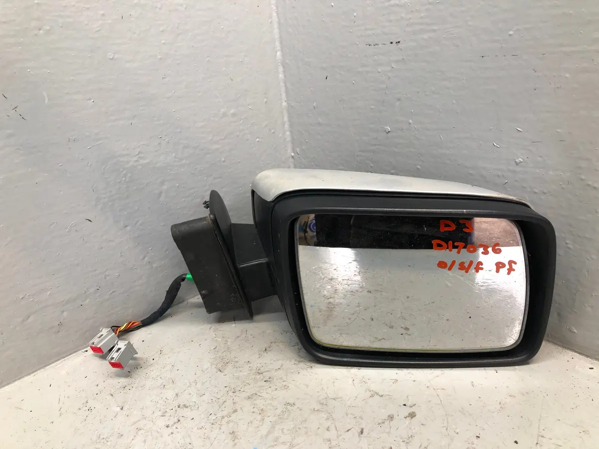 Discovery 3 Mirror Off Side Right Power-Fold L319 Land Rover D17036 1