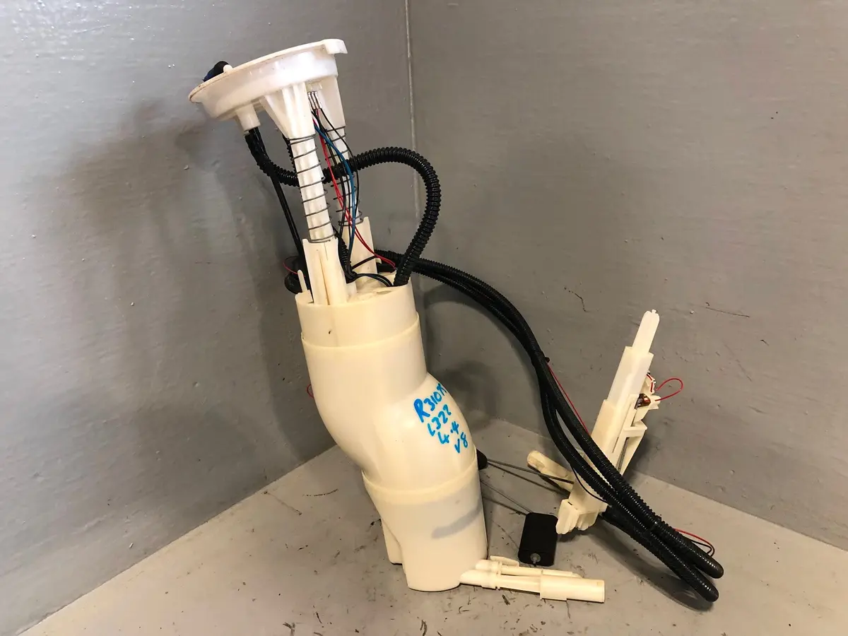 Range Rover L322 In Tank Fuel Pump And Sender Unit 4.4 V8 2002 To 2006 1