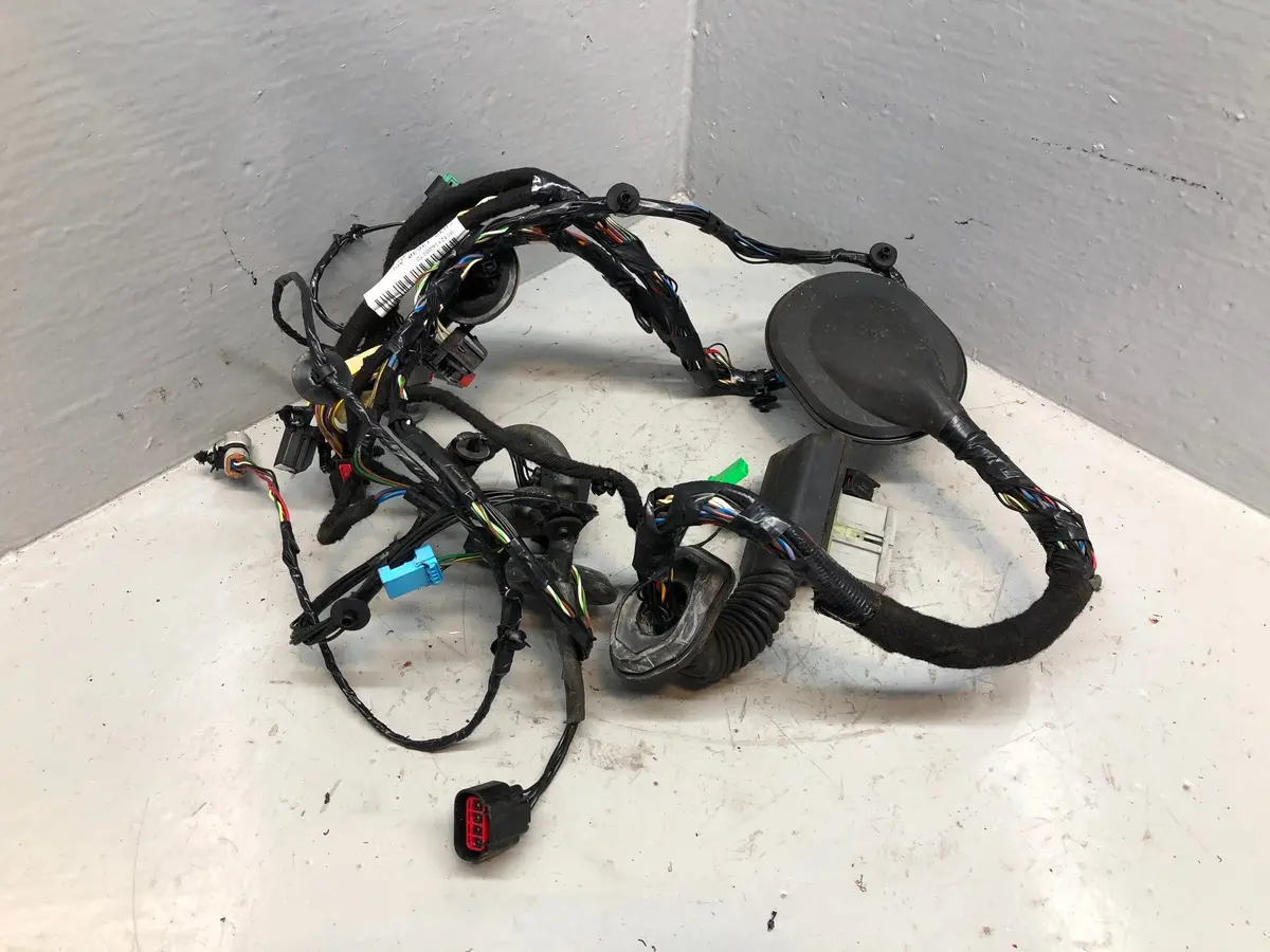 Range Rover Sport Door Wiring Loom Near Side Front Ch32-14630-Adc L320 1