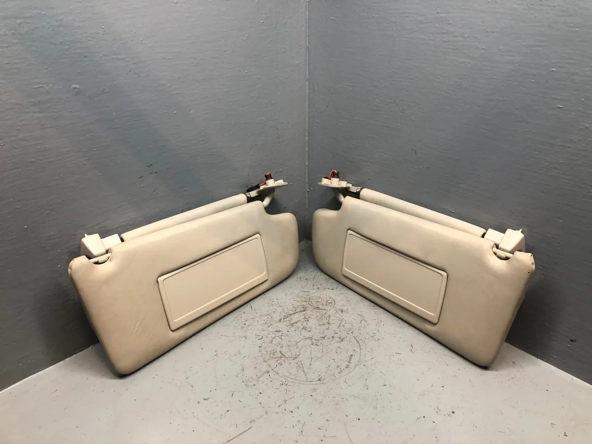 Range Rover L322 Sun Visors Mirrors And Lights Ivory Overfinch Leather R27115 2