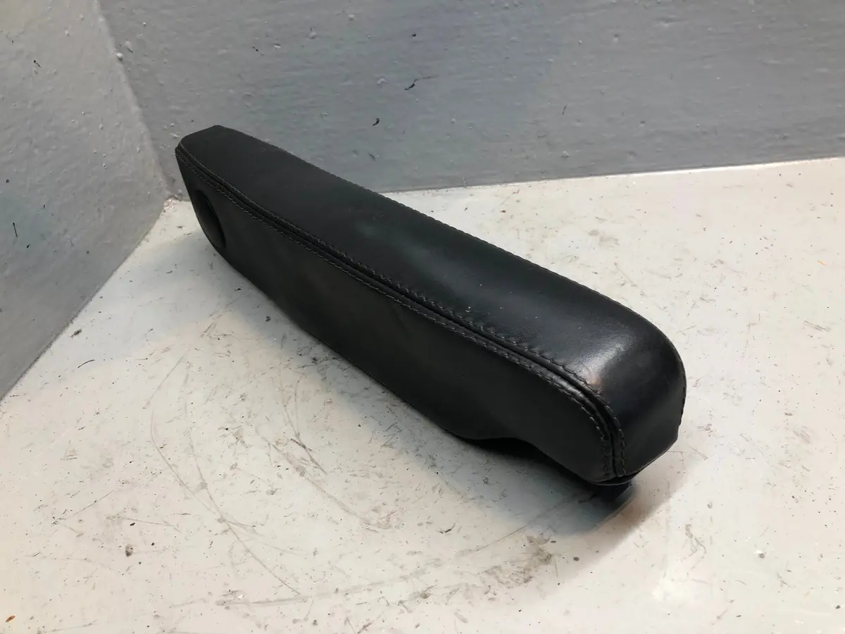 Range Rover Sport Armrest Black Leather Near Side Front Passenger L320 L20016 1