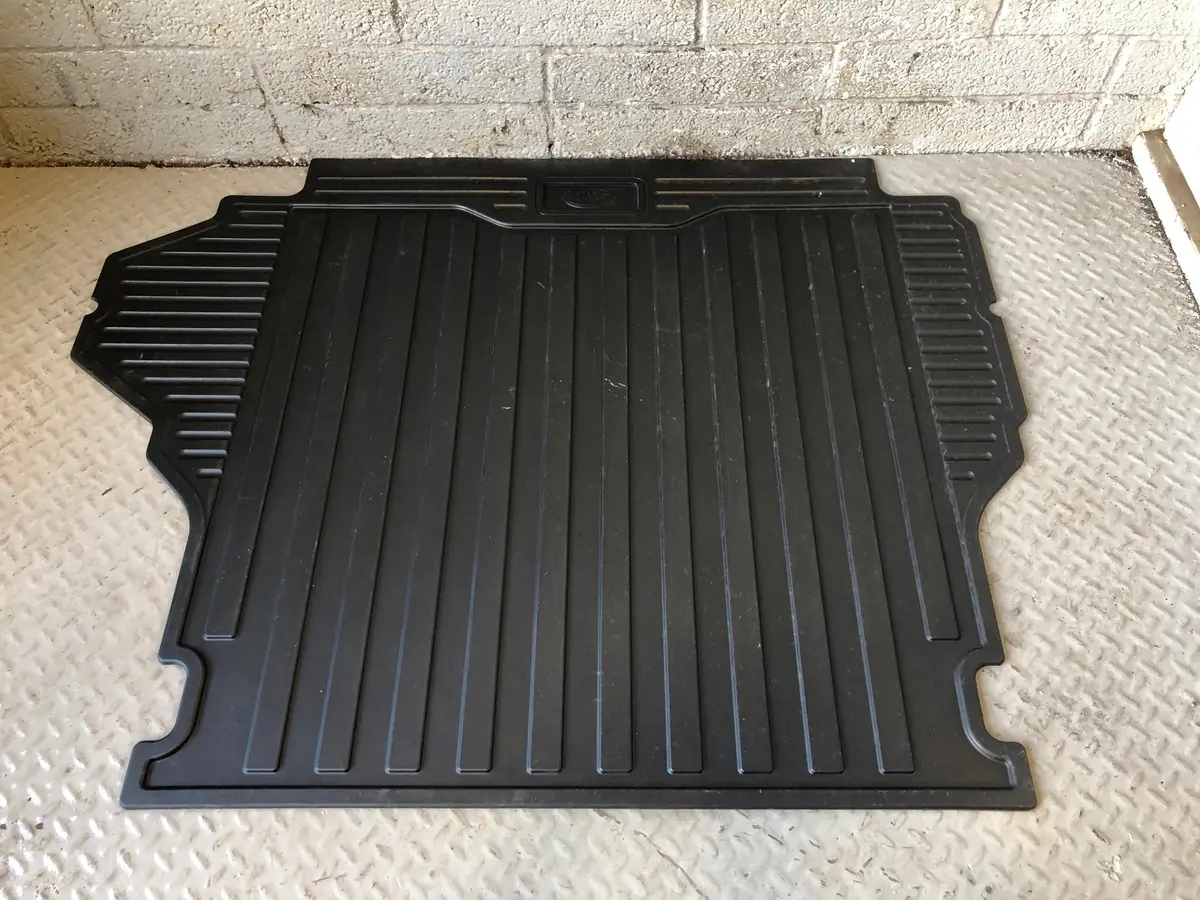 Range Rover L322 Load Liner Fitted Rubber Boot Mat 2002 To 2012 R17075 1