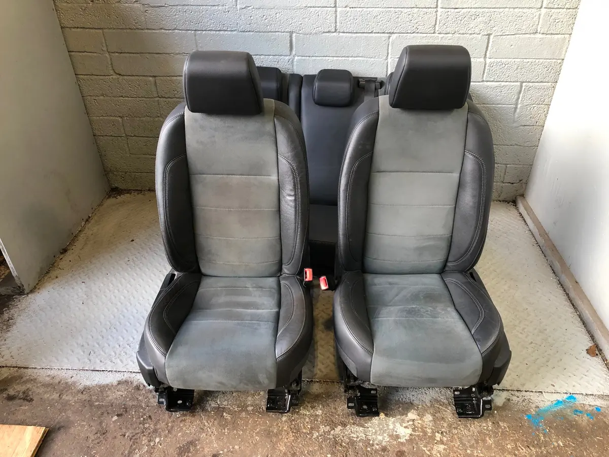 Freelander 2 Seats Set Half Leather Alcantara Land Rover 2006 To 2011 R22016 1