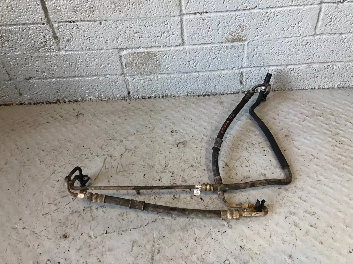 Discovery 3 Power Steering Pipes 2.7 Tdv6 Land Rover Euro 3 2004 To 2007 D17036 1