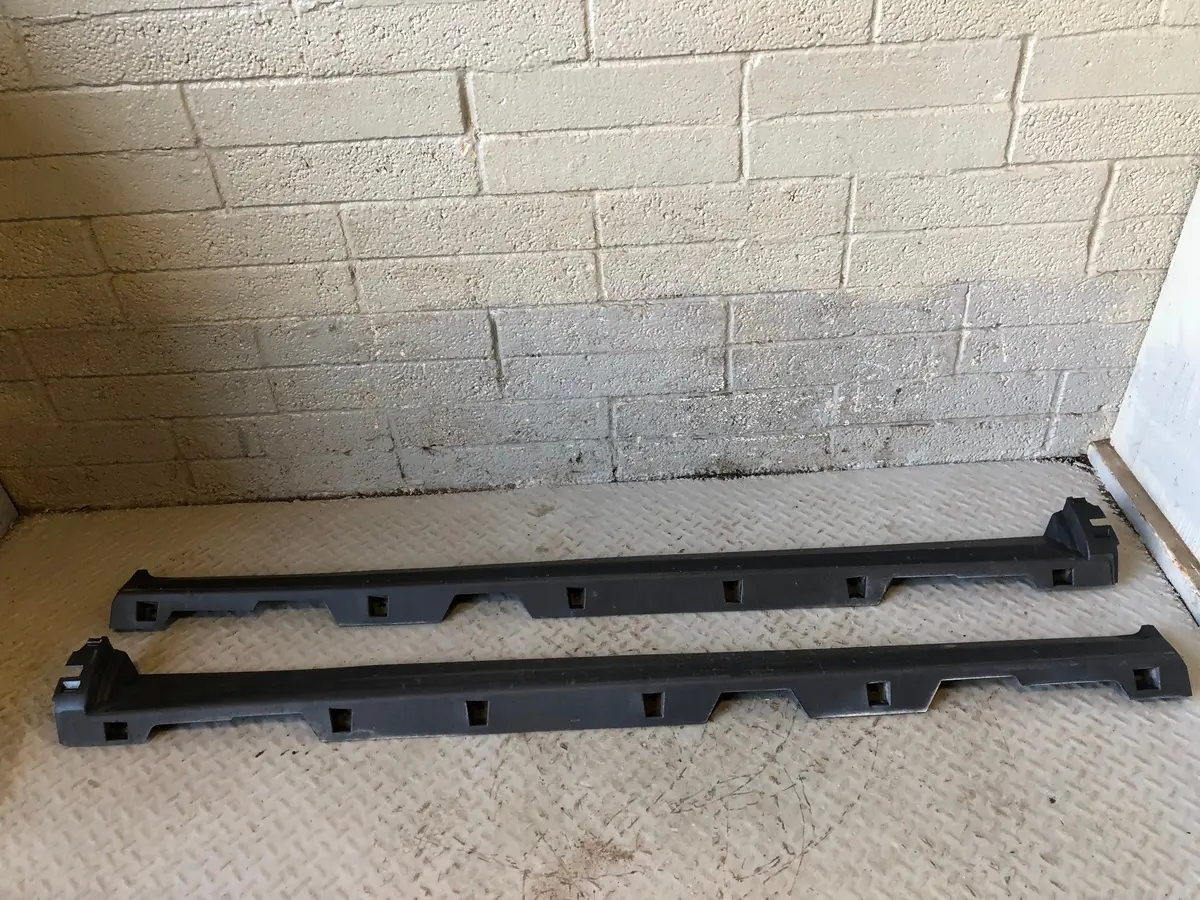 Discovery Sport Sill Covers Plastic Trims Pair Of L550 Land Rover 2014 To 2019 1