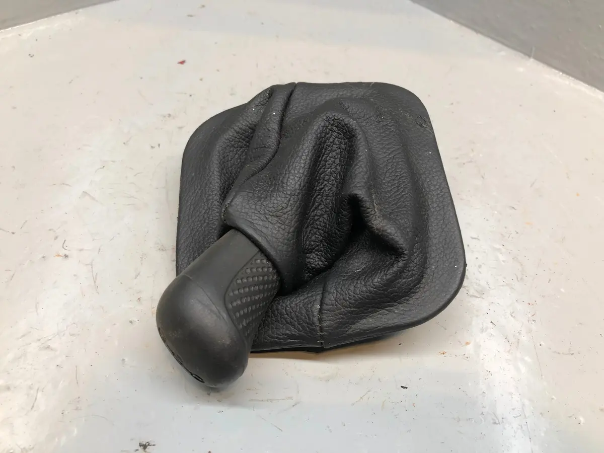 Discovery 2 Transfer Box Hi Low Knob And Gaiter Black Land Rover 1998 To 2004 1