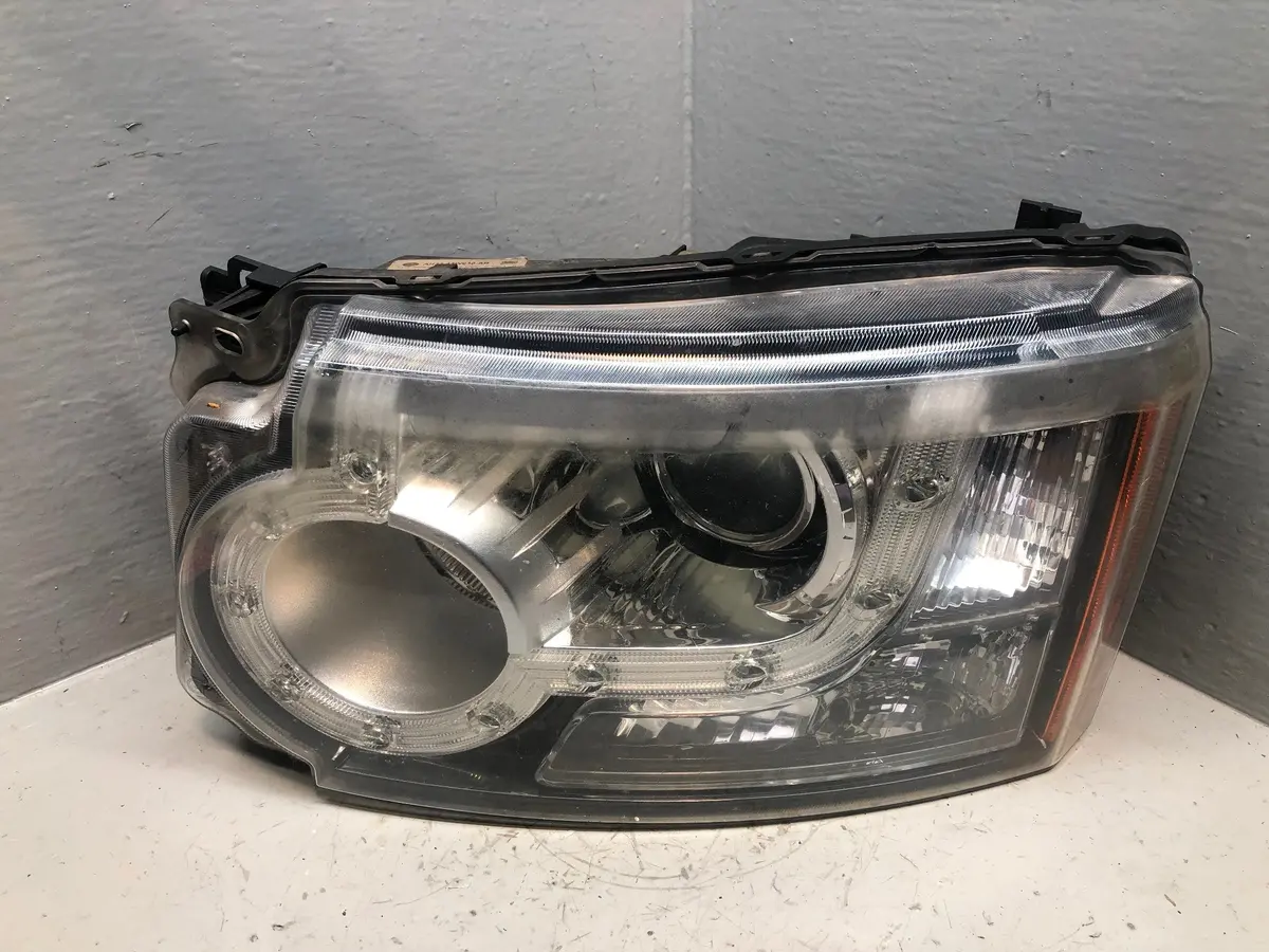 Discovery 4 Headlight Near Side Halogen Left Ah22-13W030-Ab L319 Land Rover 1