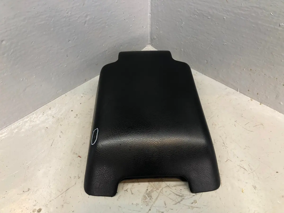 Discovery 3 Centre Console Lid Armrest Grain Leather Land Rover K17026 1