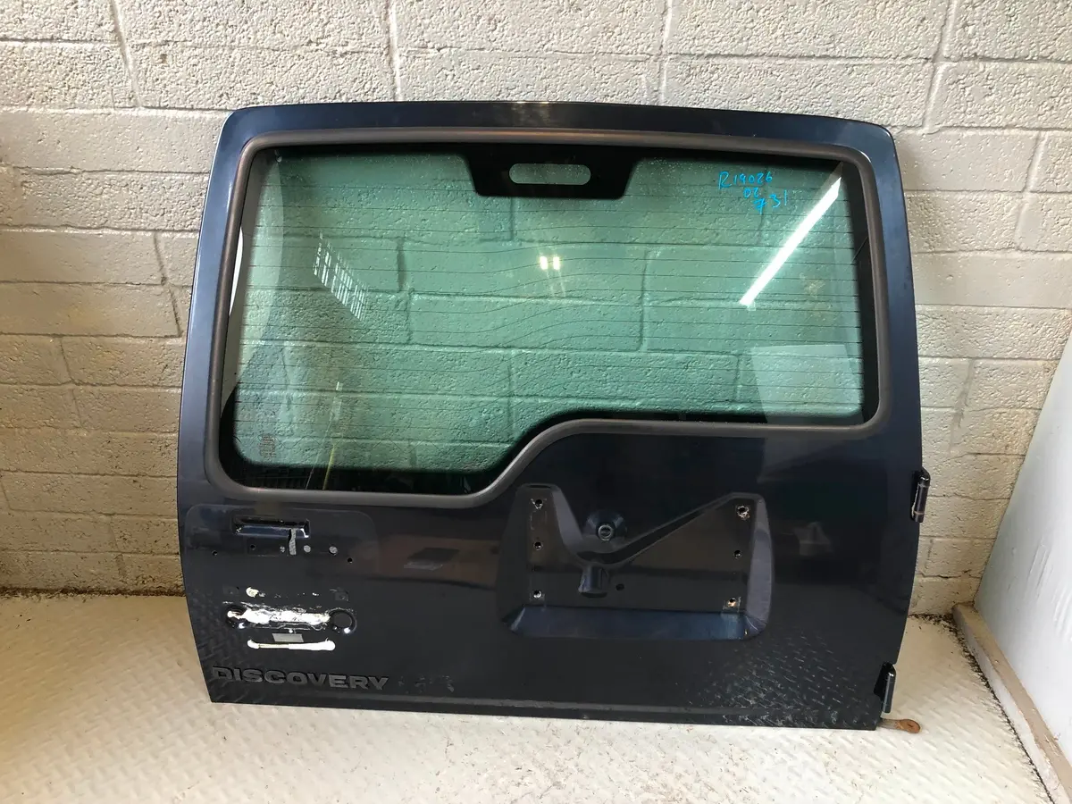 Discovery 2 Tailgate With Glass Adriatic Blue Land Rover 1998 To 2004 R19026 1