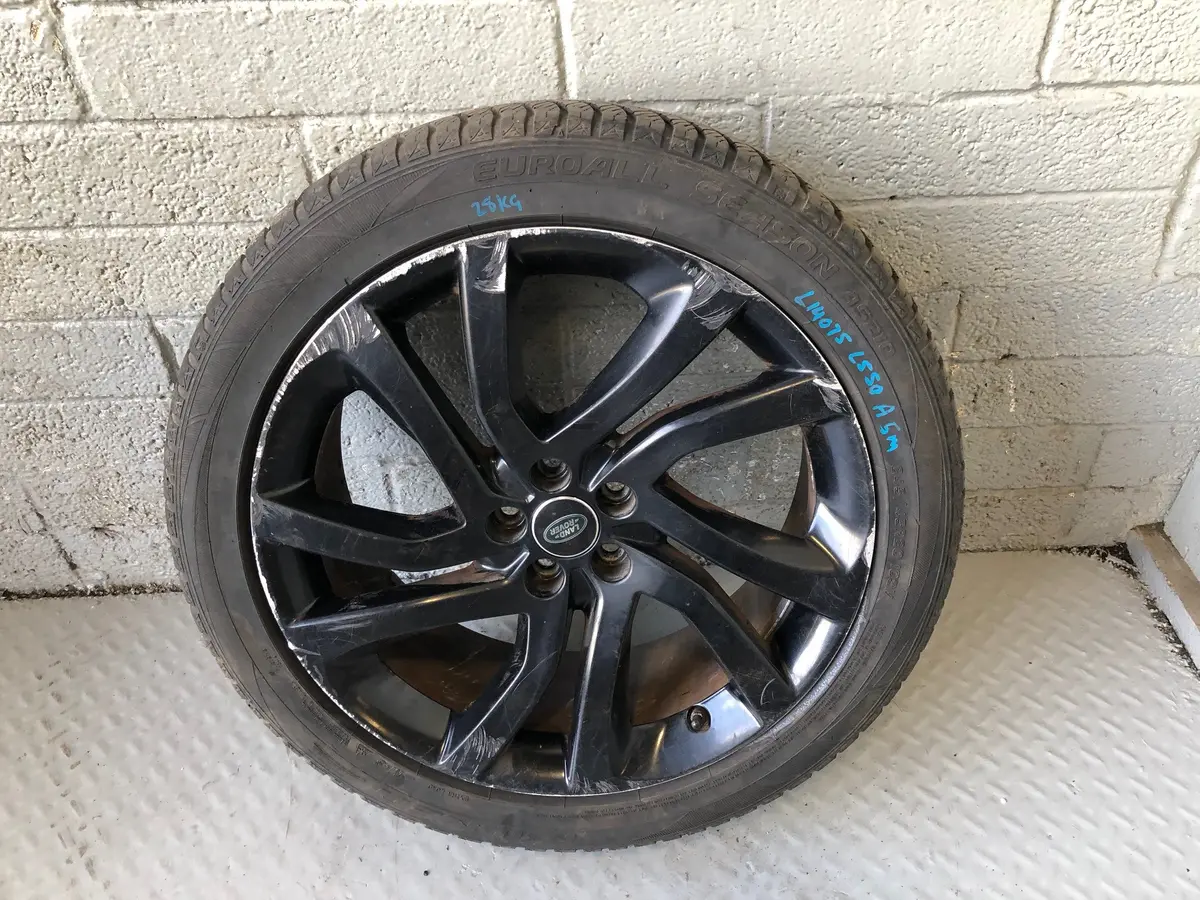 Discovery Sport Alloy Wheel And Tyre 20" 245/45R20 L550 Land Rover L14075a 1