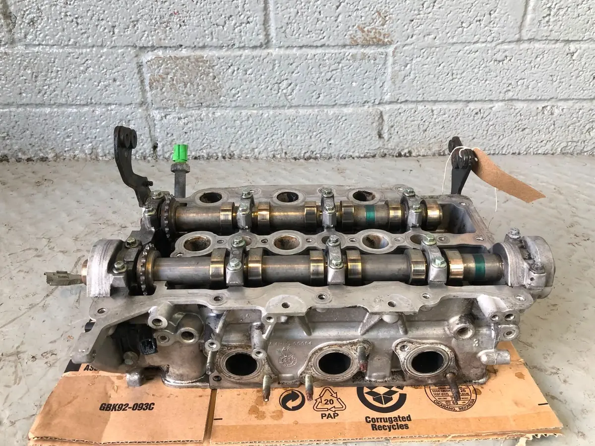 Cylinder Head 2.7 Tdv6 Near Side Discovery 3 Range Rover Sport Land Rover D17036 1