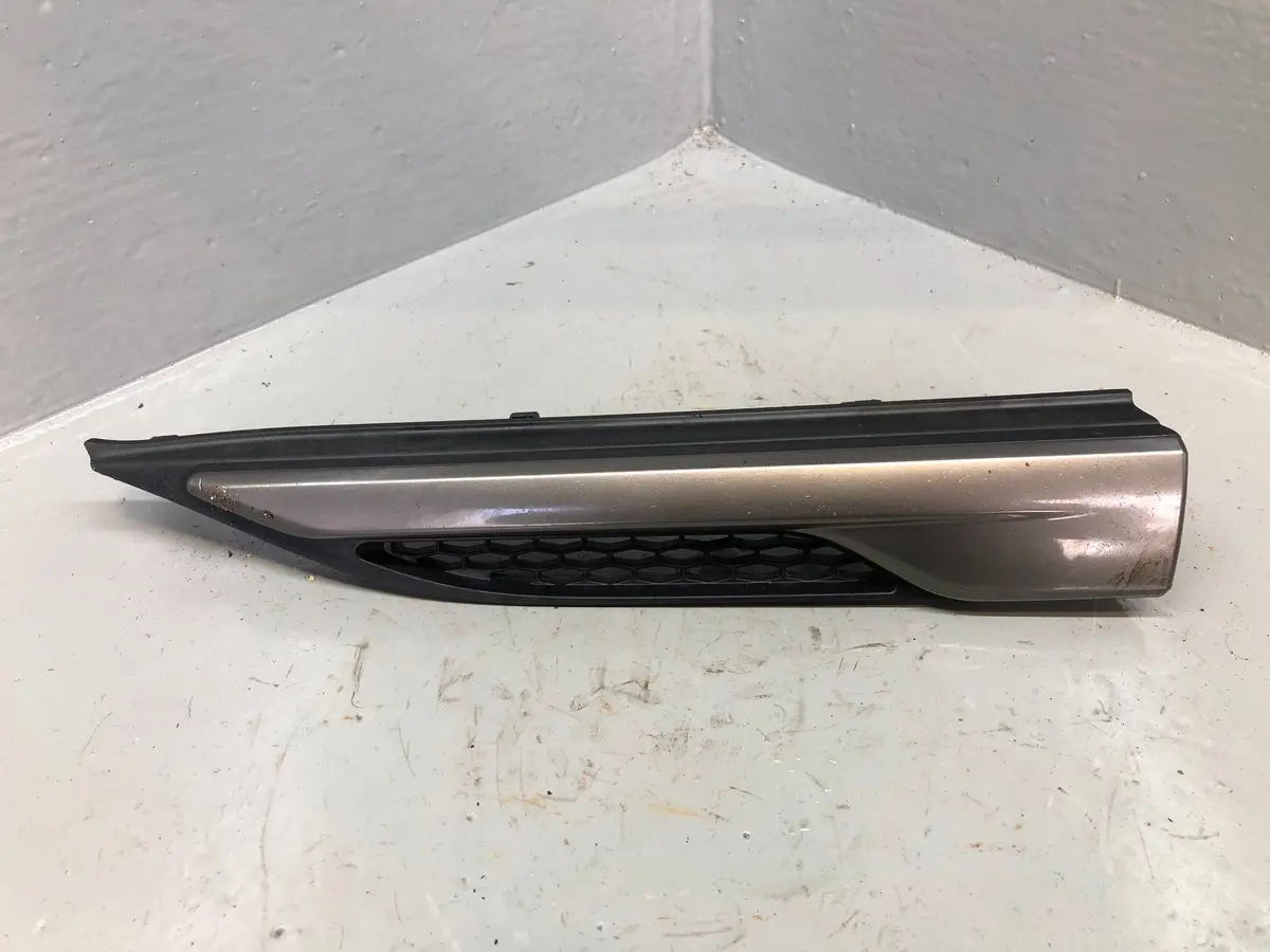 Range Rover Evoque Wing Grille Trim Grey Left Bj32 280B11 Abw L538 2011 To 2015 1