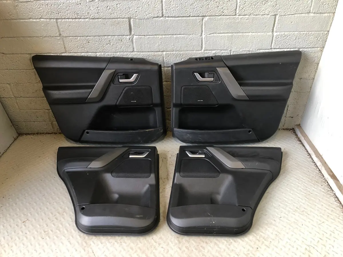 Freelander 2 Door Cards Set Of 4 In Black Leather Land Rover 2006 To 2011 R17036 1