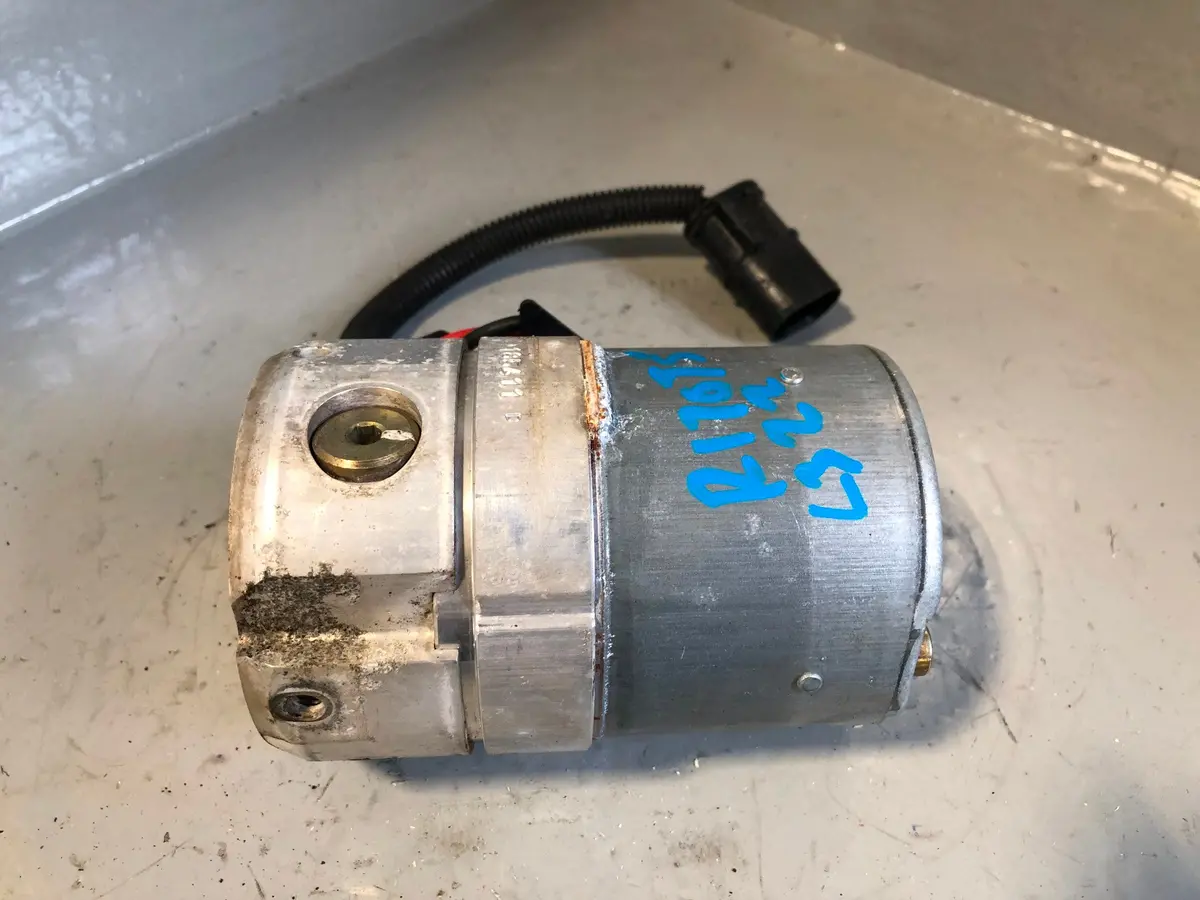 Range Rover L322 Abs Dsc Precharge Pump 34.51-1 165 904 2002 To 2006 1