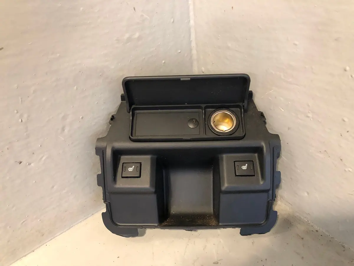 Discovery 4 Centre Console Heated Seat Switches Aux Fhm500060pvj Land Rover 1