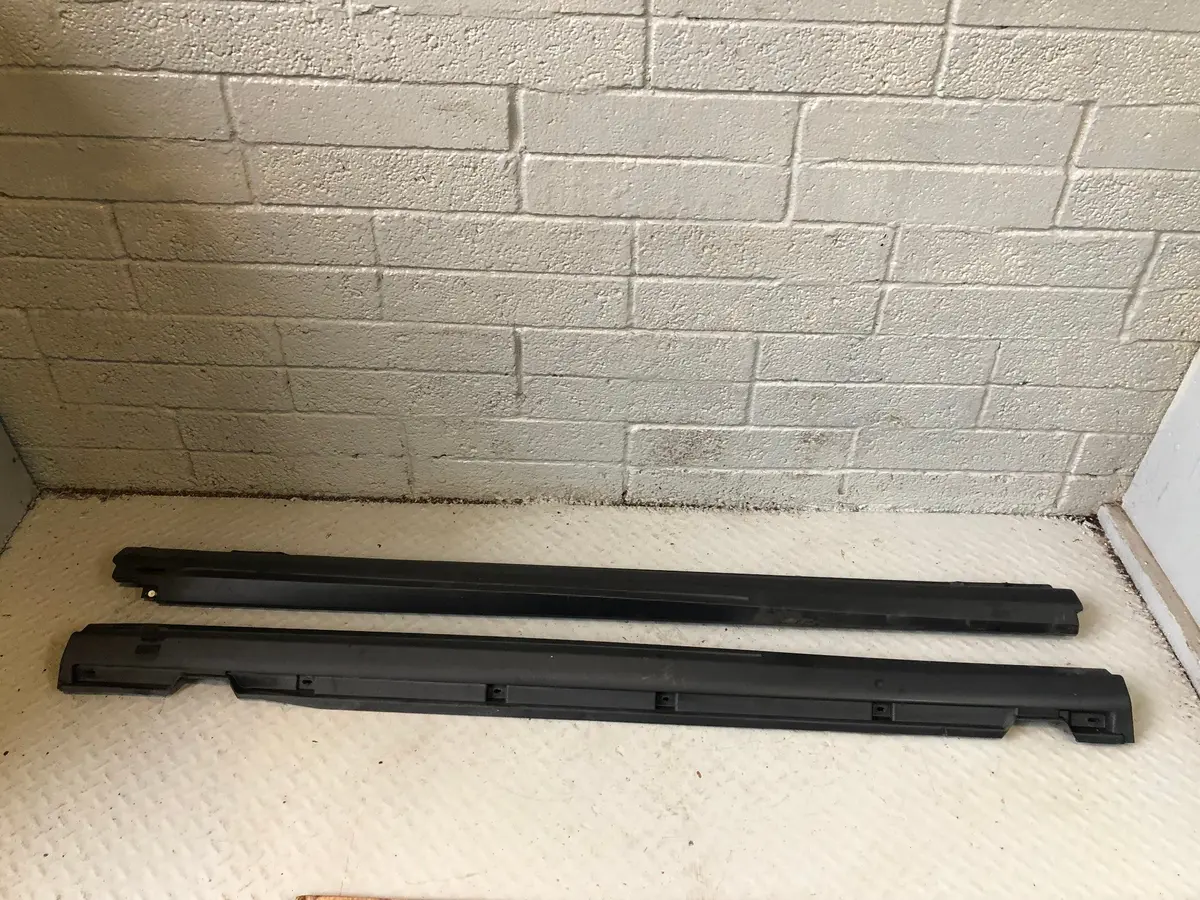 Range Rover Evoque Sill Trim Covers Pair Black L538 2011 To 2018 L27105 1