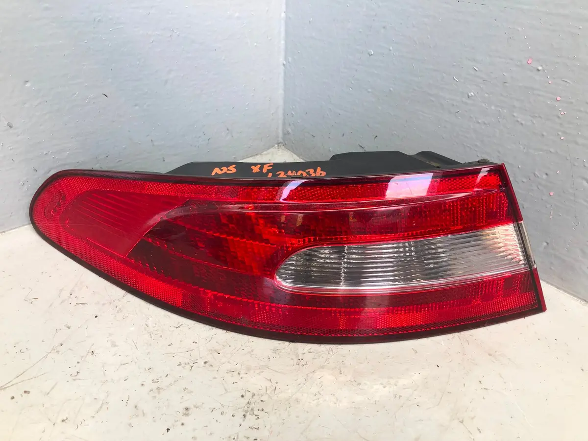 Jaguar Xf Rear Tail Light Near Side Left 8X2313405 Bd X250 2007 To 2012 1