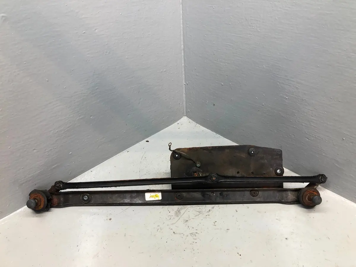 Discovery 2 Front Wiper Motor And Linkage Dkd100620 Land Rover R19026 1