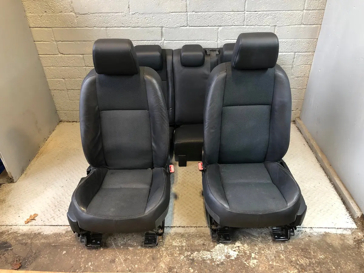 Freelander 2 Seats Set Half Leather Black Land Rover 2006 To 2011 R09125 1