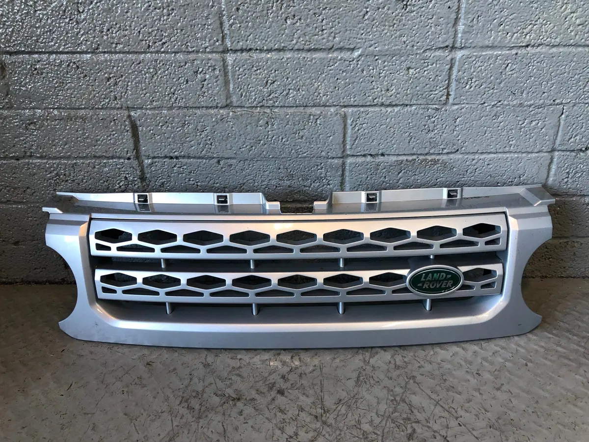 Discovery 4 Grille Front Silver Land Rover 2009 To 2016 L05125 1