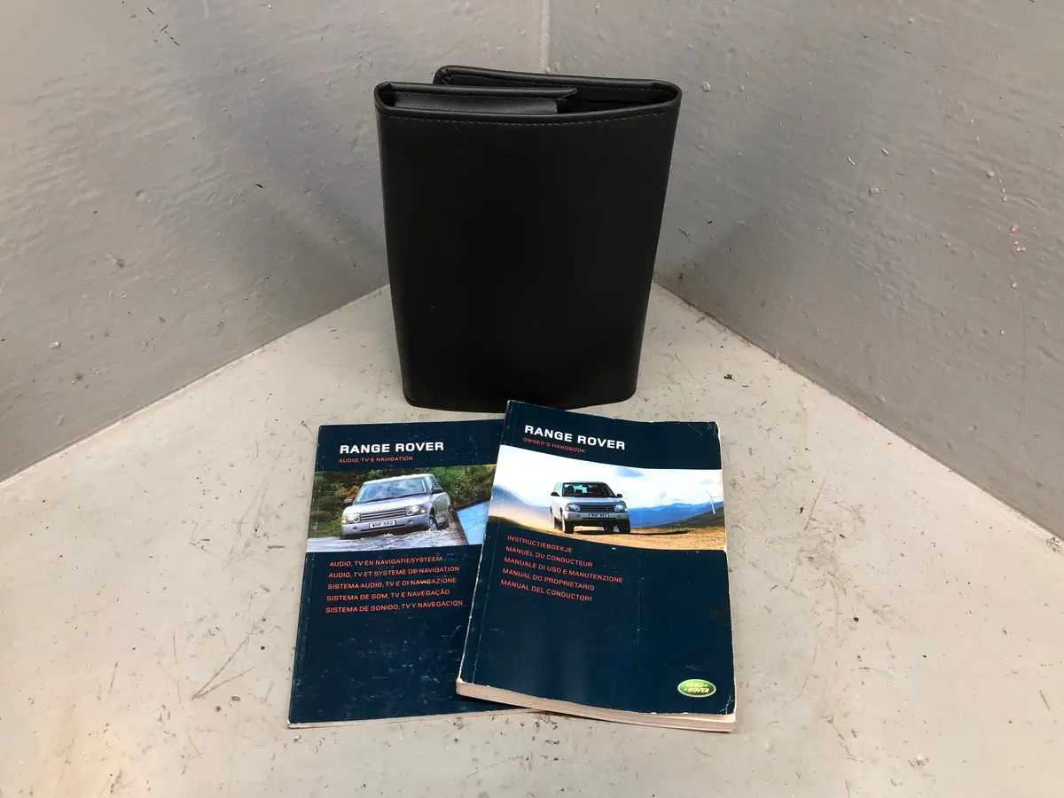 Range Rover L322 Handbook Manual User Guides In Wallet Pre-Facelift R24036 1