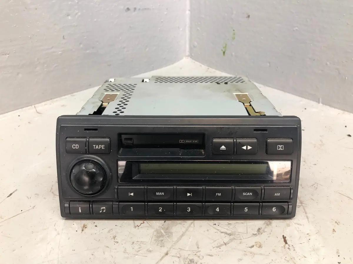 Discovery 2 Stereo Head Unit Radio Cassette Xqd000110puy Land Rover R19026 1