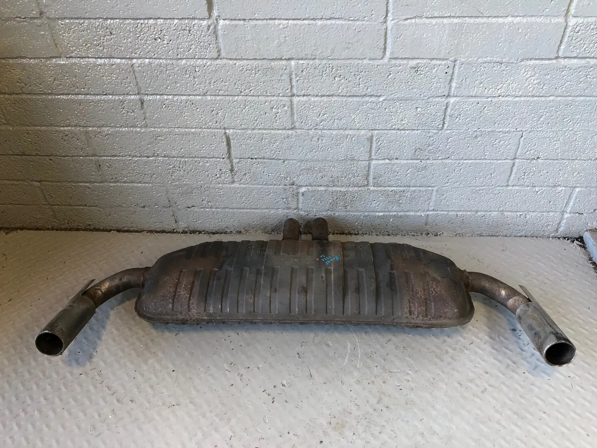 Range Rover L322 Back Box Exhaust System Section 4.2 S/C 2006 To 2009 R01045 1