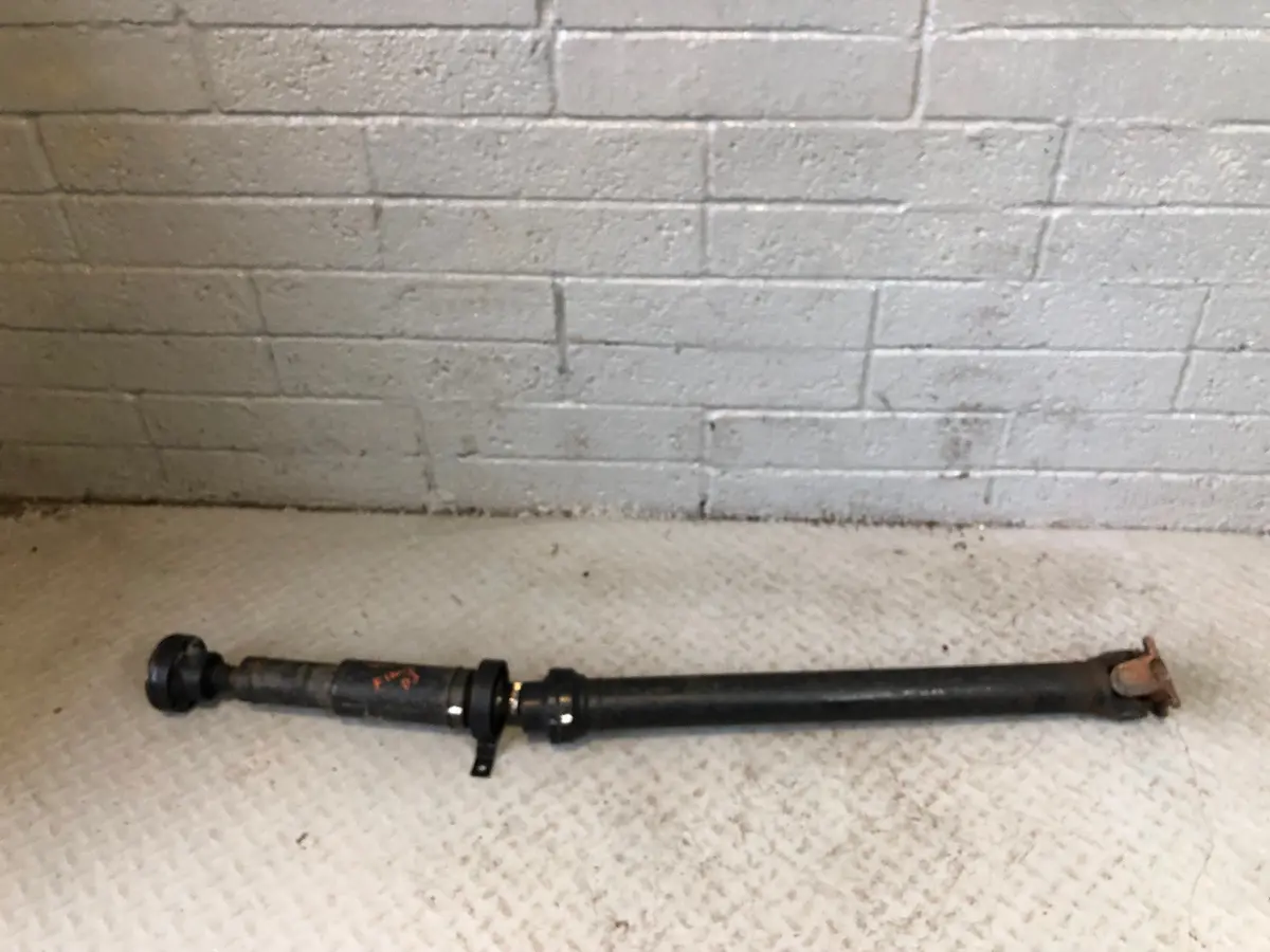 Discovery 3 Rear Prop Shaft Tvb500360 2.7 Tdv6 2004 To 2009 Land Rover K12016 1