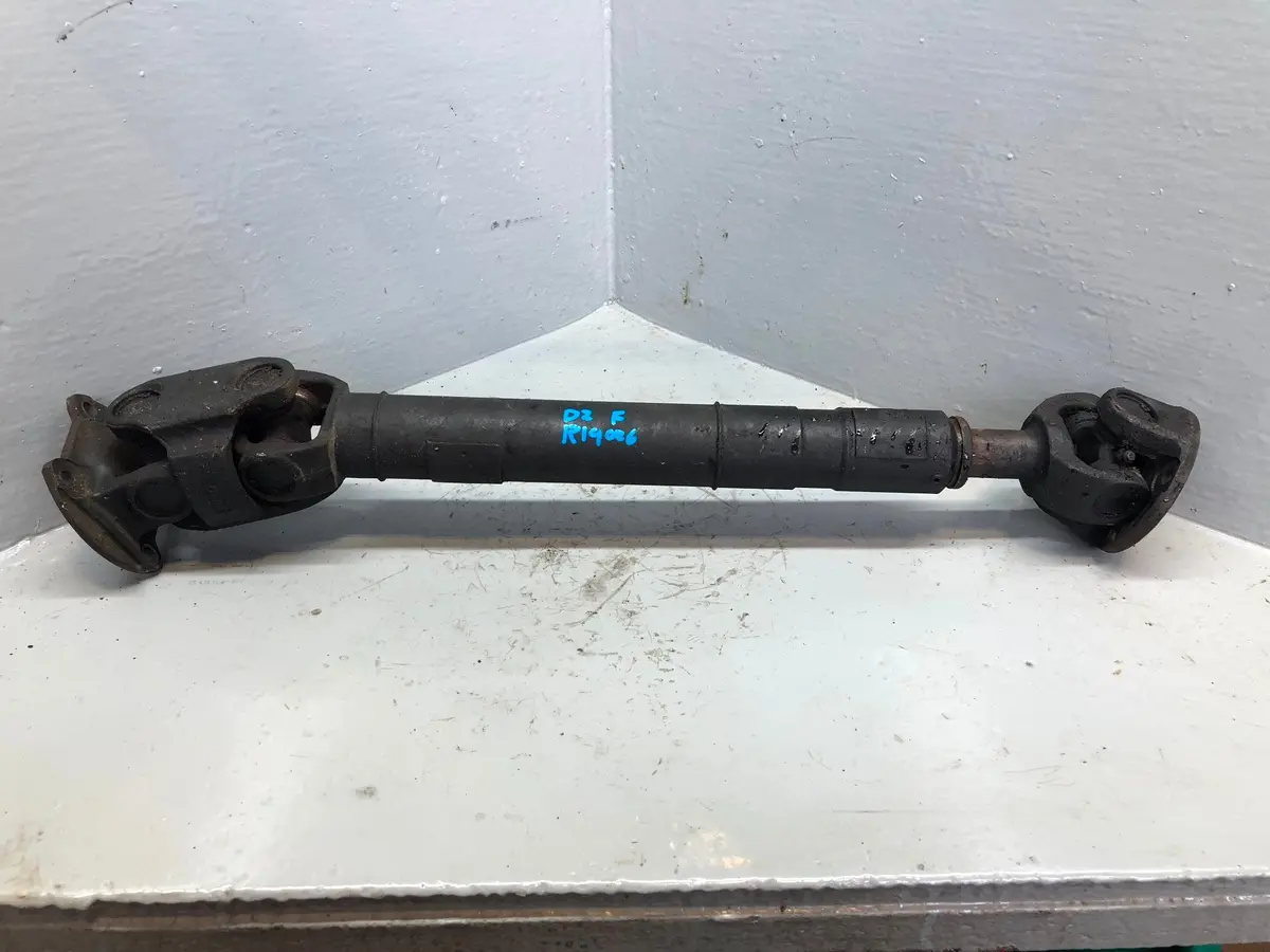 Discovery 2 Td5 Front Propshaft Double Cardan Tvb100610g Land Rover R19026 1