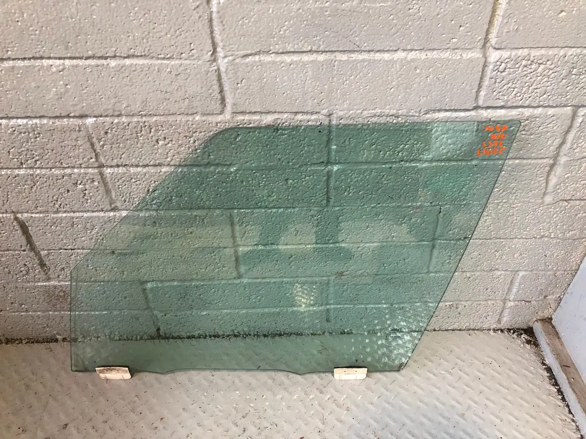 Range Rover L322 Window Glass Double Glazed Near Side Front 2006 To 2012 L16125 1