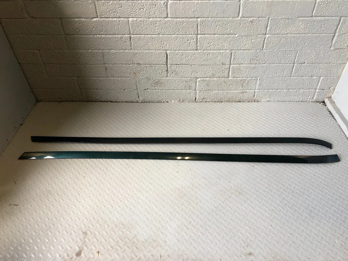 Range Rover L405 Roof Channel Trim Strip Pair Aintree Green 2013 To 2017 1