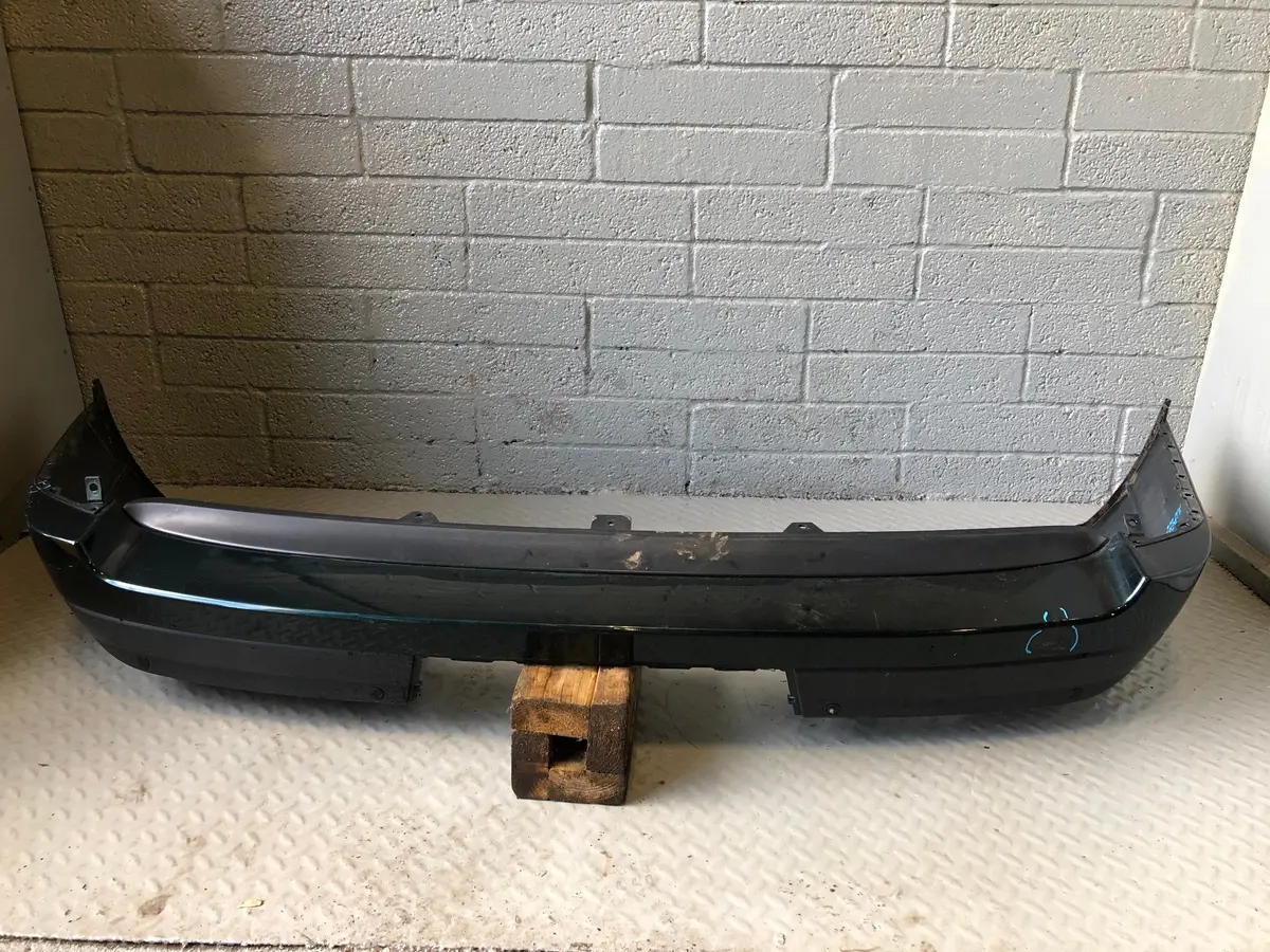 Range Rover L405 Rear Bumper In Aintree Green Lrc 866 2013 To 2017 1