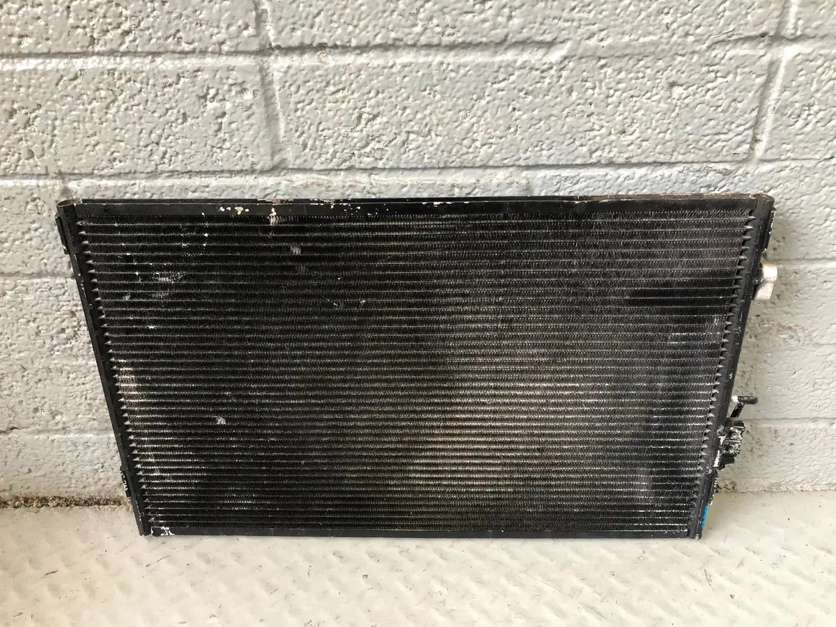 Discovery 2 Air Con Conditioning Condenser Radiator Td5 Land Rover R28105 1