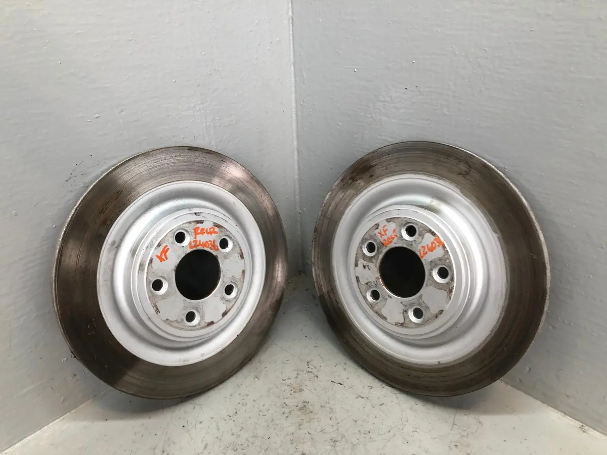 Jaguar Xf Brake Discs Pair Of Rear Standard X250 2007 To 2015 L24036 1