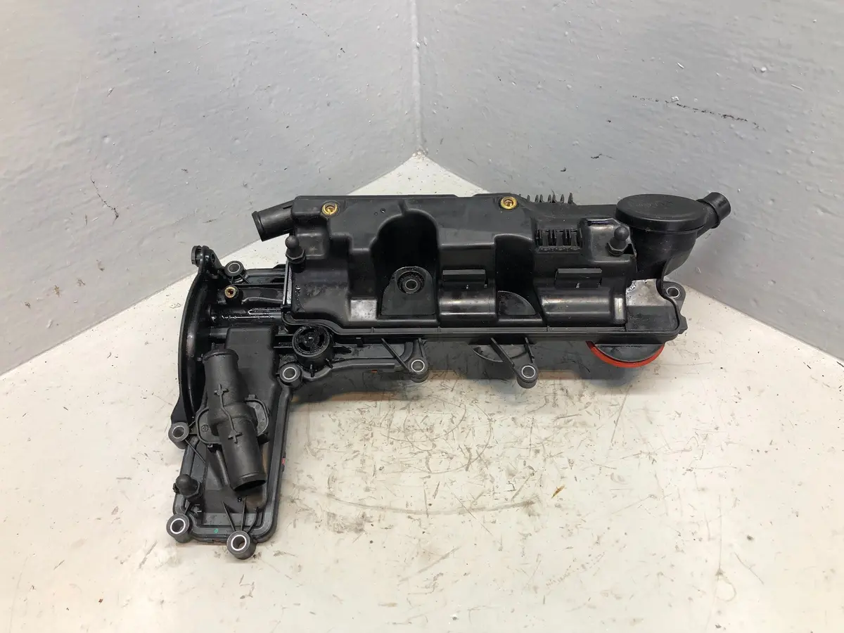 Freelander 2 Valve Rocker Cover Oil Separator 2.2 Sd4 Land Rover 2011 To 2014 1